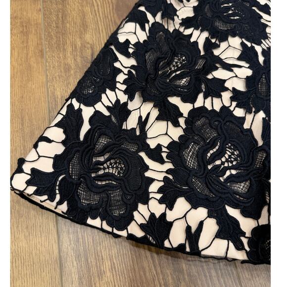 Keepsake Backless Black Lace Mini Flare Dress size Small - Picture 5 of 8